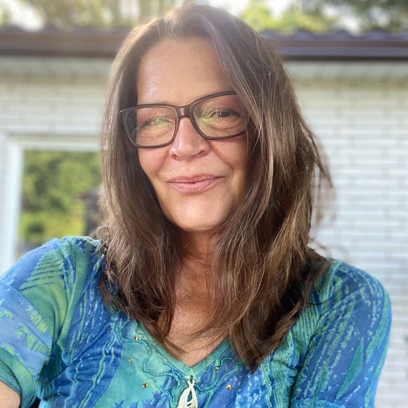 Meet your Posher, Shauna - Picture 1 of 1